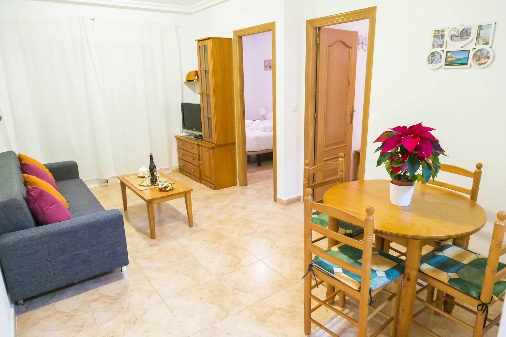 Homely Apartments Radio Murcia Torrevieja Bagian luar foto